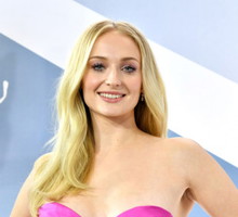 Sophie Turner jest biseksualna? Fani są przekonani, że aktorka zrobiła coming out!