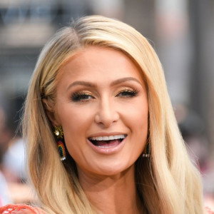 Paris Hilton rozstała się z Chrisem Zylką  po 11 miesiącach narzeczeństwa.