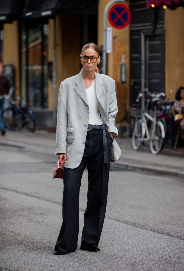 Moda uliczna na Copenhagen Fashion Week wiosna-lato 2022