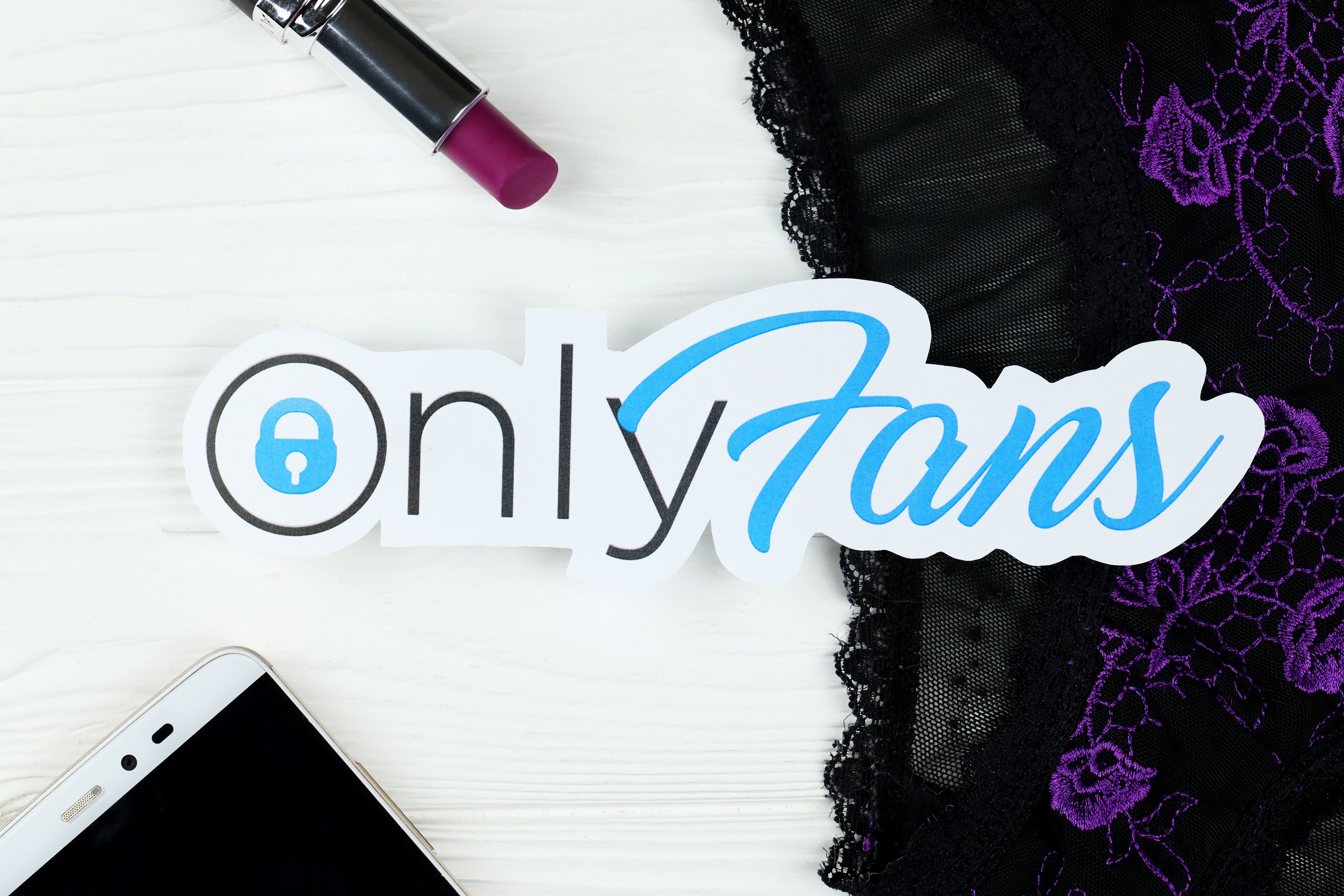 OnlyFans bez treści o charakterze seksualnym