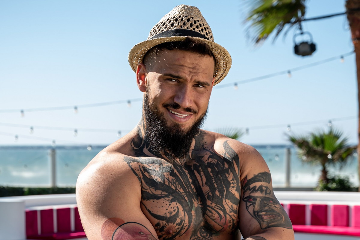 Kim jest Bruno Świderski z „Love Island 4”?