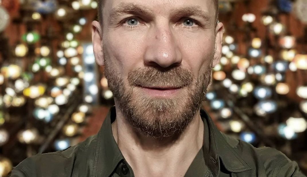 Przemysław Kossakowski wyznał, czego brakowało mu na początku małżeństwa z Martyną Wojciechowską. Czy to dlatego się rozstali?