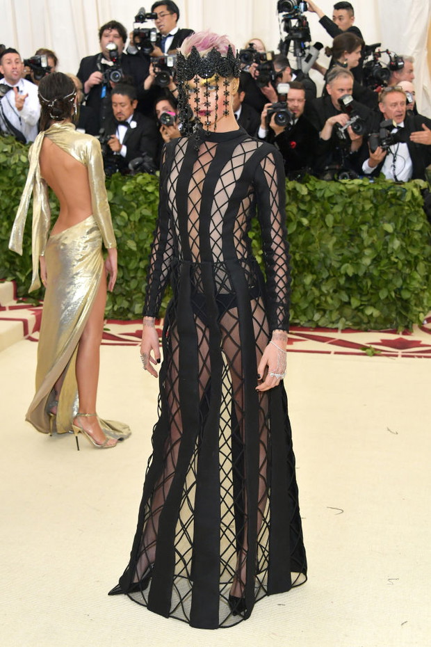 Met Gala 2018: Cara Delevingne