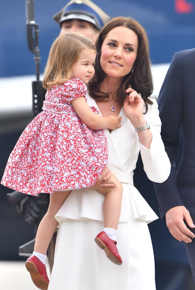 Księżna Kate – wszystkie stylizacje z wizyty w Polsce
