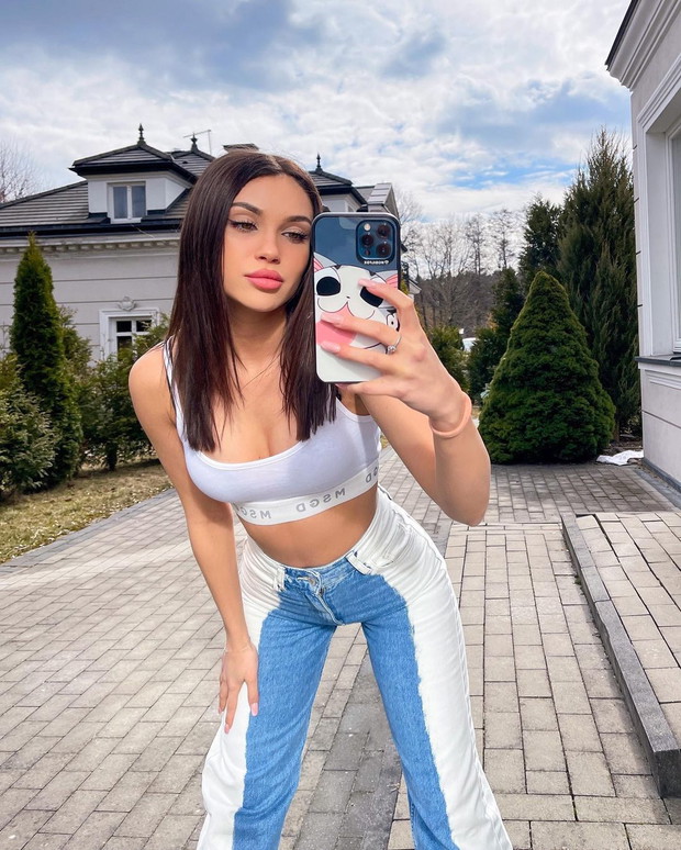 Kim jest Natsu?