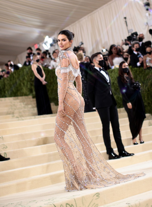 Met Gala – Stylizacje gwiazd: Kendall Jenner