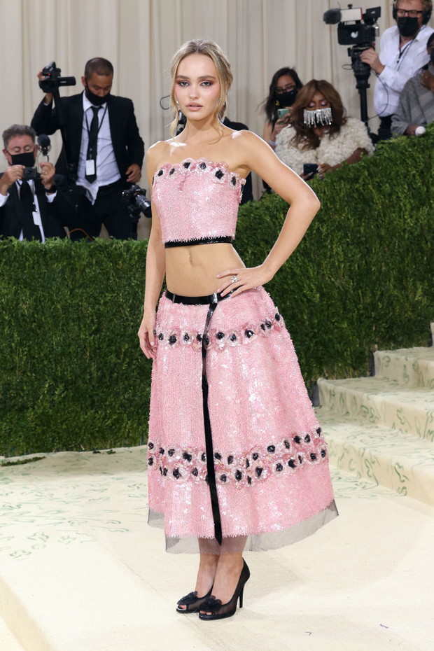 Met Gala – Stylizacje gwiazd: Lily-Rode Depp