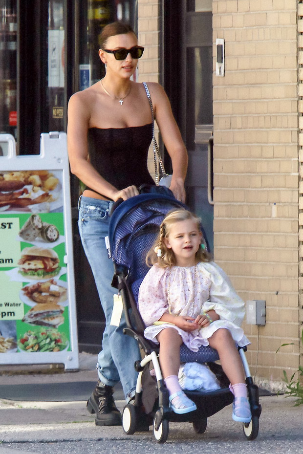 Irina Shayk ujawnia, jakim ojcem jest Bradley Cooper