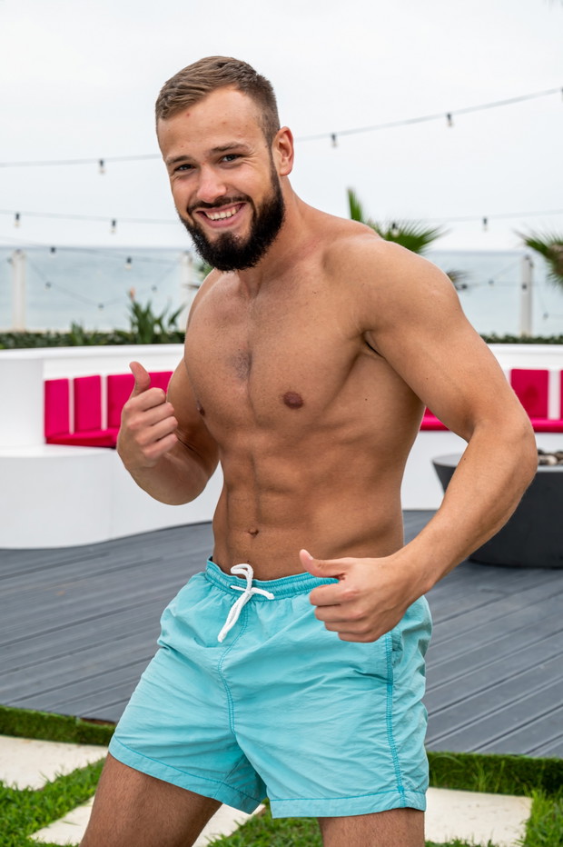 Kim jest Szymon Pytlewicz z „Love Island 4”?
