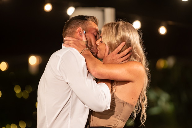 „Love Island 4”: burza w sieci po zakończeniu Casa Amor i wielkim przeparowaniu