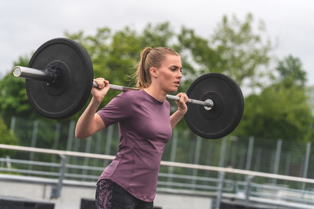 Ubrania w technologii RUSH, Under Armour