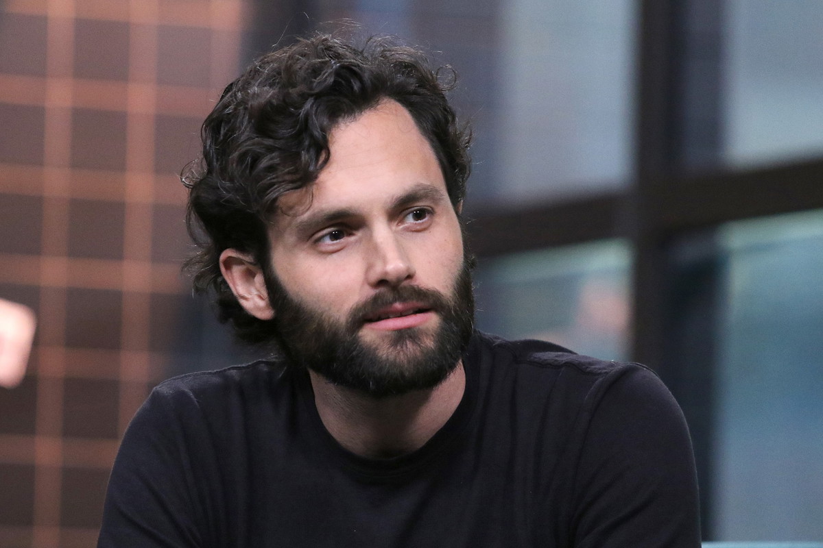 Penn Badgley opowiedział o narodzinach syna i rodzicielstwie w czasie pandemii. Jak gwiazdor „Ty” czuje się w roli ojca?