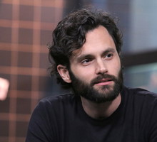 Penn Badgley opowiedział o narodzinach syna i rodzicielstwie w czasie pandemii. Jak gwiazdor „Ty” czuje się w roli ojca?