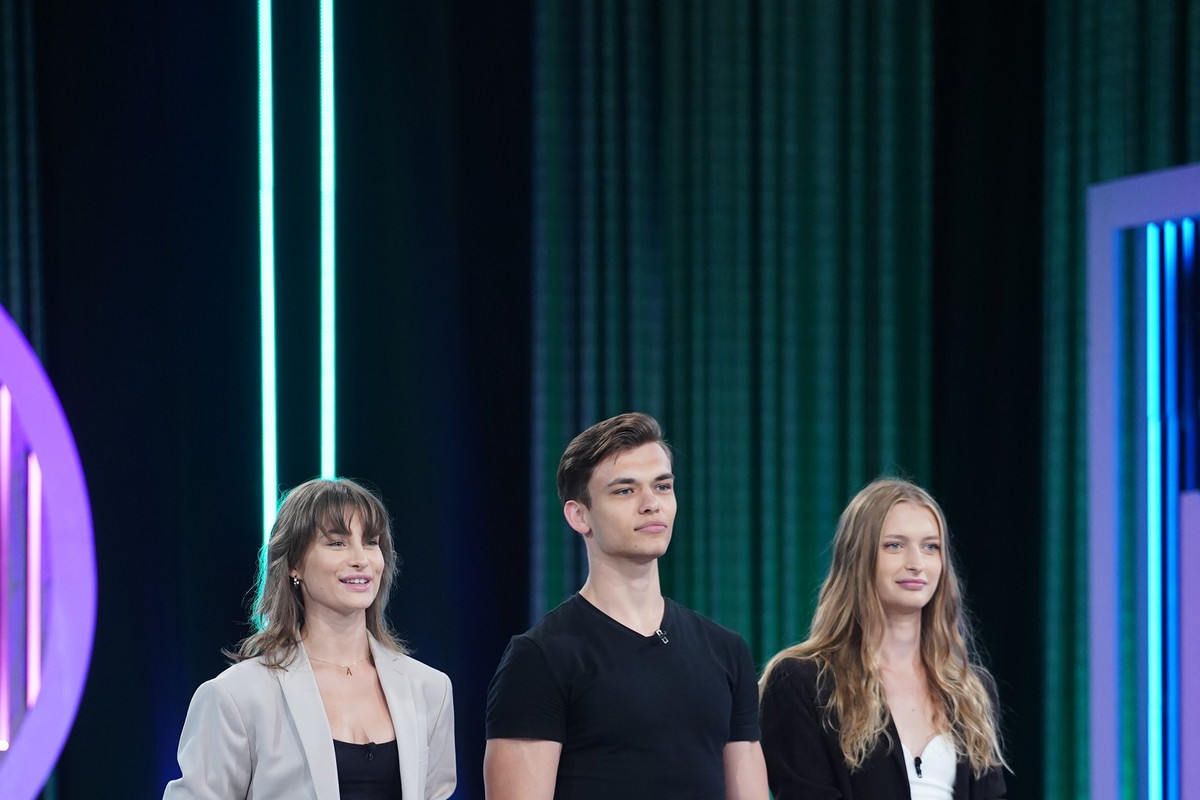 Nieoczekiwany zwrot akcji w „Top Model 10”. Sprawdź, kto zrezygnował z udziału w programie i kto zapełnił puste miejsce!