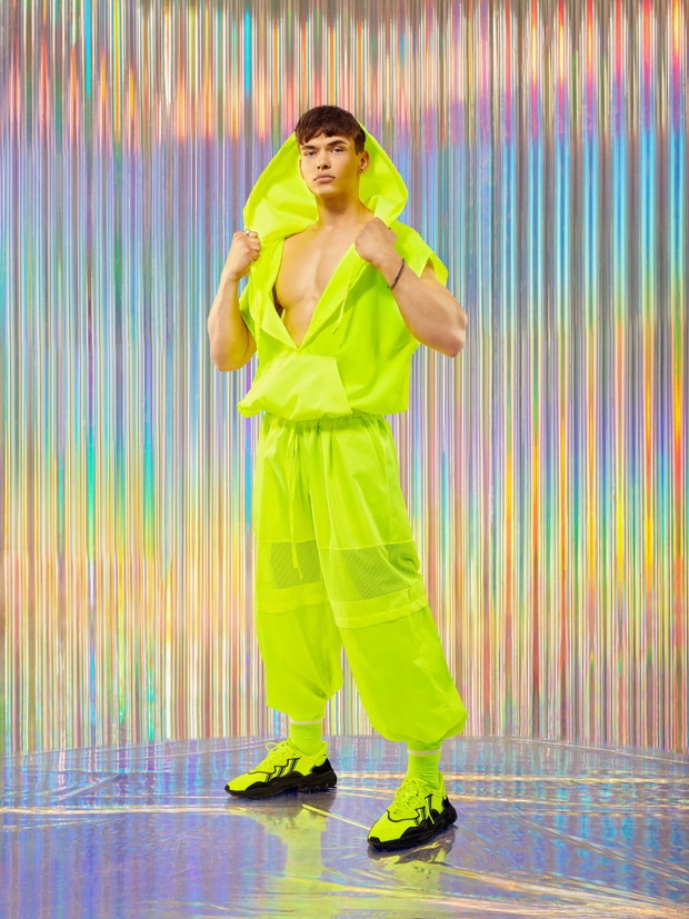 „Top Model 10”: Adam Lochyński. Wiek, wzrost, wymiary i wszystko, co chcielibyście wiedzieć o uczestniku „Top Model 2021” kwestionariusz