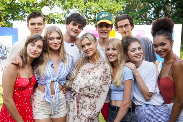 „Top Model 10”: odcinek 9. z Małgorzatą Sochą. Zdjęcia z psami, film modowy i sesja z uczestnikami poprzednich edycji. Kto odpadł tym razem?