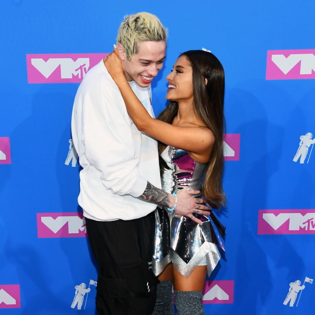 Wszystkie dziewczyny Pete'a Davidsona: Ariana Grande