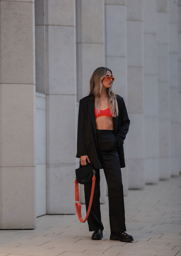 Street Style - Cologne - November, 2021