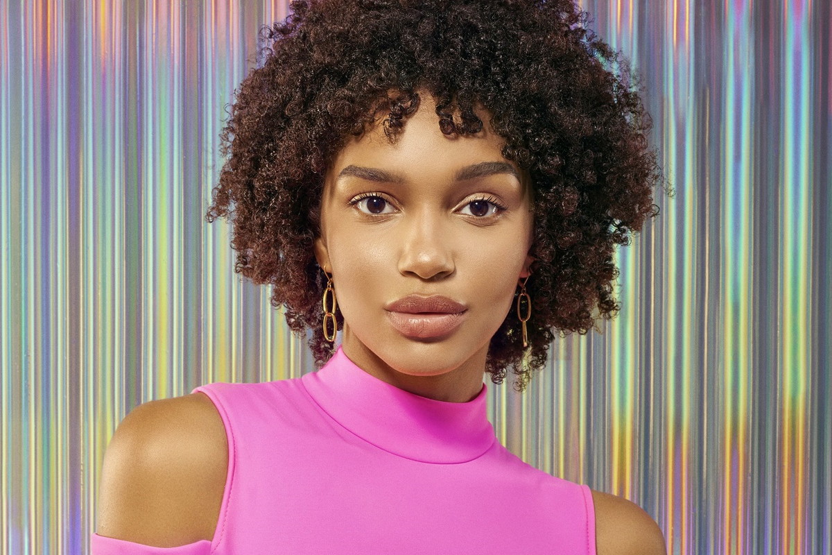 Top Model 10: Nicole Akonchong