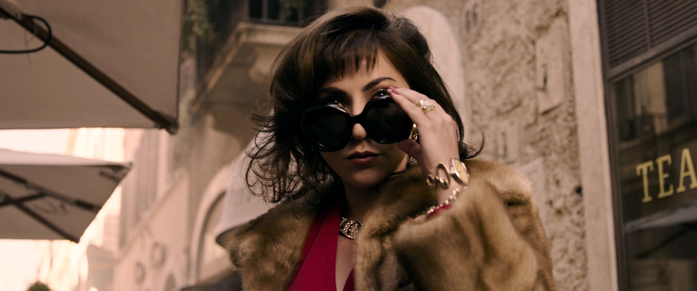 „Dom Gucci”, czyli posypią się Oscary. Lady Gaga idzie przez film jak taran