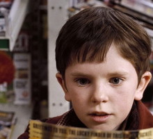Freddie Higmore kiedyś i dziś