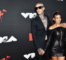 Kourtney Kardashian jest w ciąży? Fani uważają, że celebrytka i Travis Barker spodziewają się dziecka