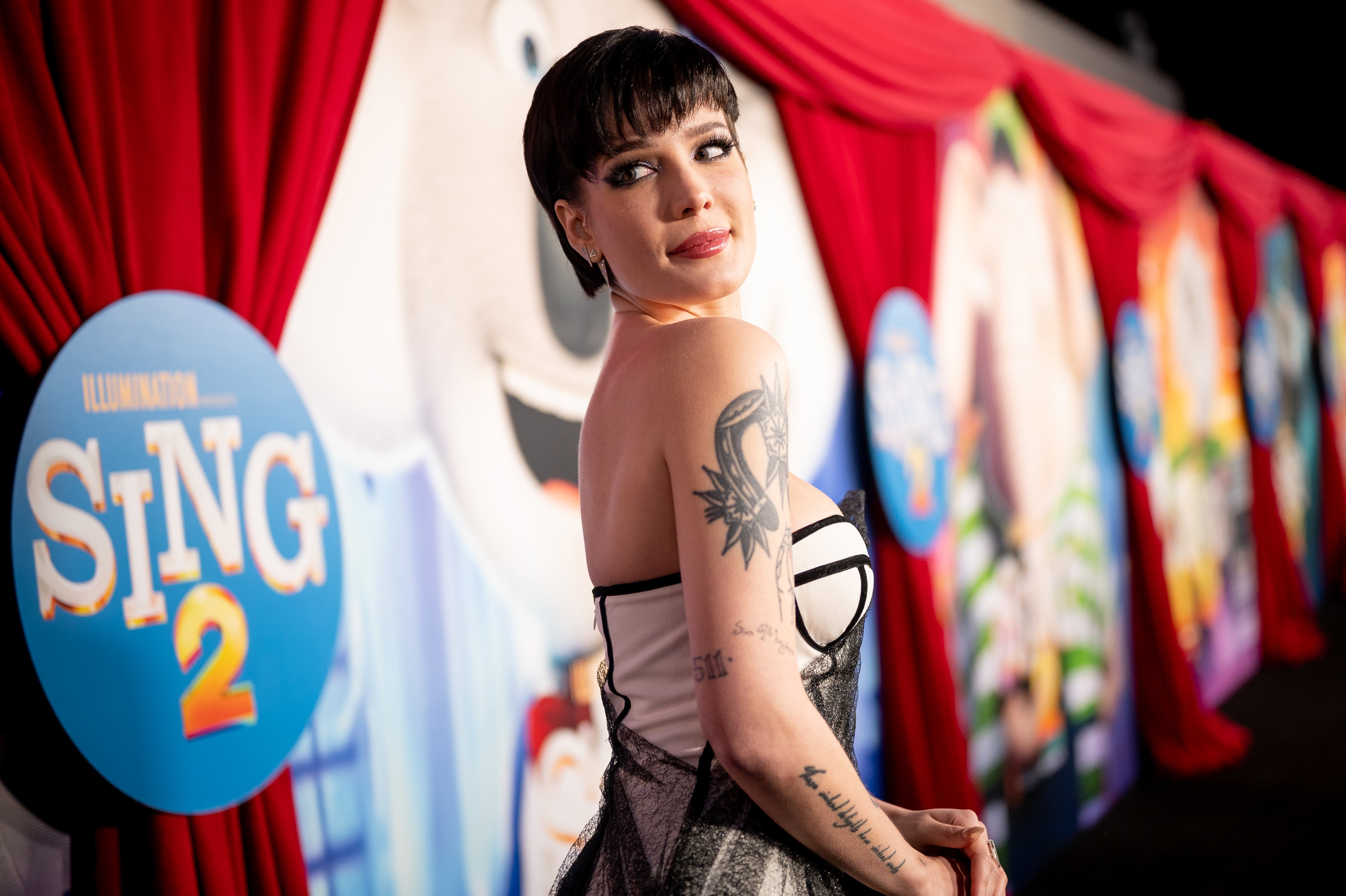 Halsey i Sydney Sweeney w obsadzie filmu „National Anthem”