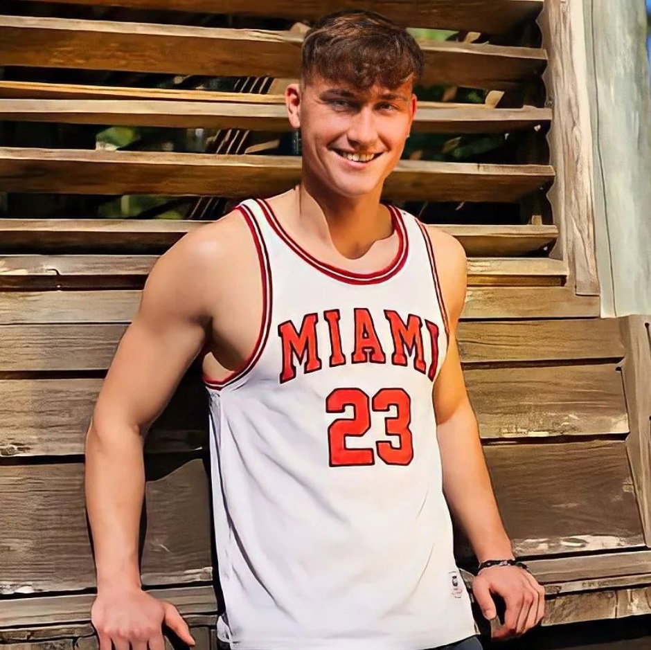 Kim jest Jeremiah Dabrowski z „Hotel Paradise 5”?