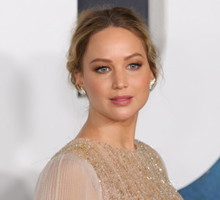 Jennifer Lawrence w ciąży na premierze filmu „Nie patrz w górę”