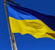 Dlaczego powinno się mówić „w Ukrainie”, a nie „na”?
