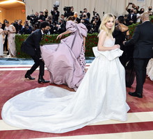 Met Gala 2022: najbardziej zaskakujące debiuty na czerwonym dywanie