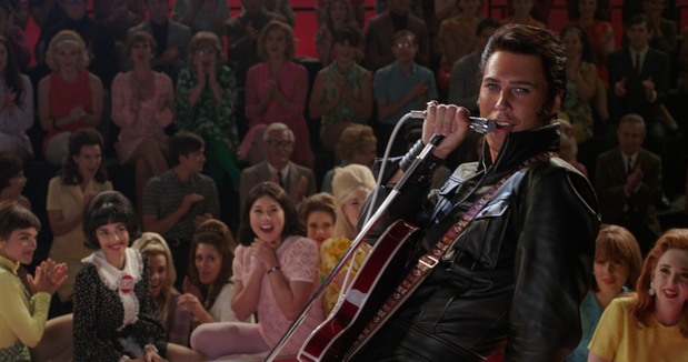 „Elvis”, reż. Buz Luhrmann (2022), Warner Bros.