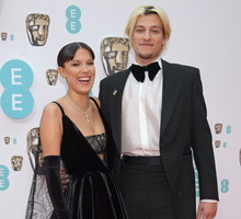 Millie Bobby Brown i Jake Bongiovi