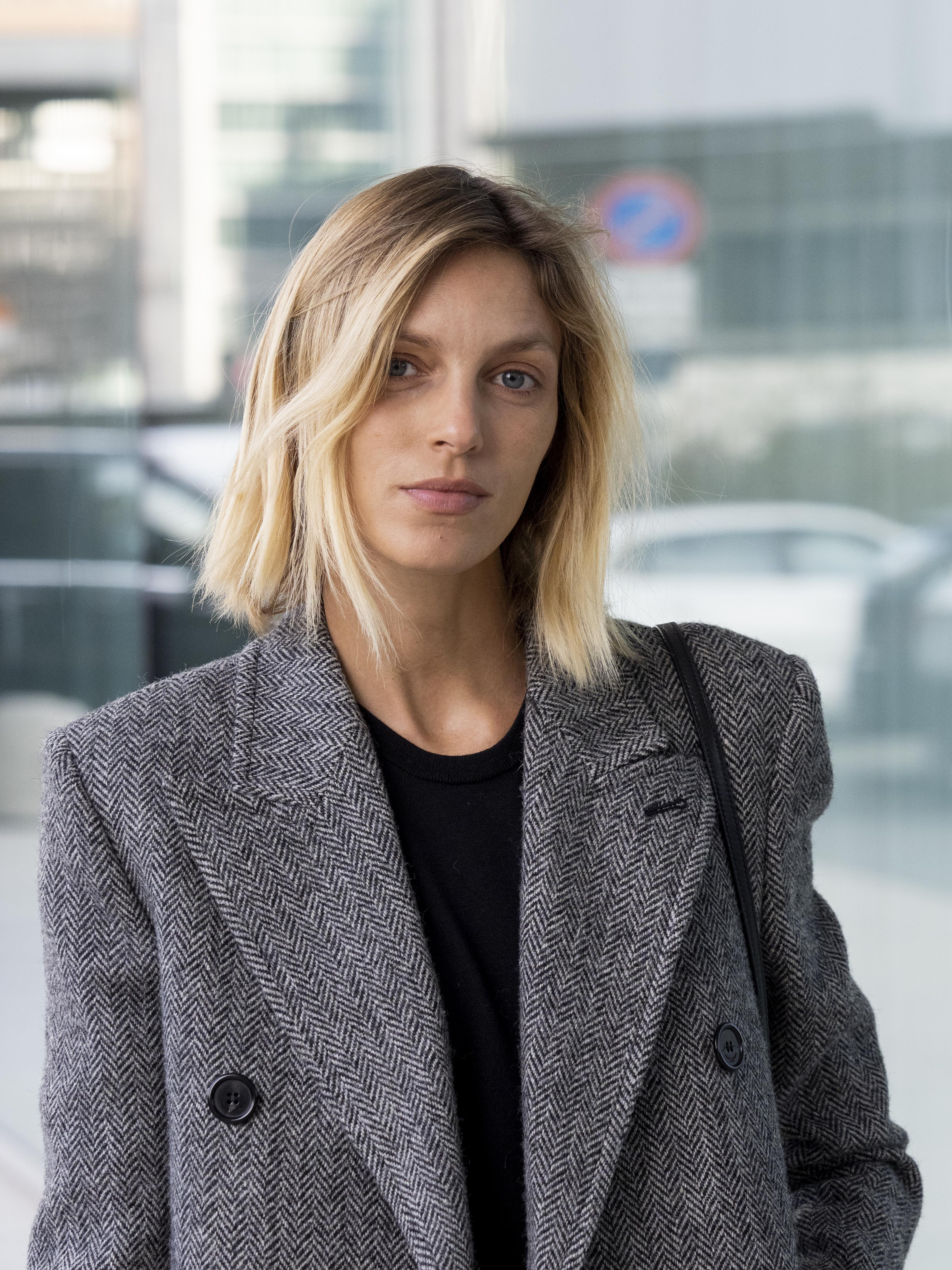 ANJA RUBIK