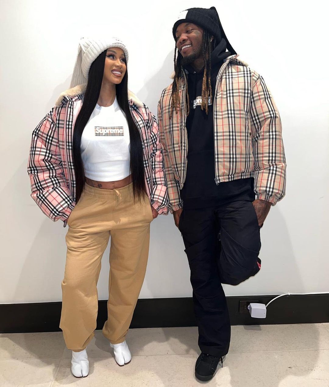 Cardi B i Offset w końcu pokazali swojego syna i ujawnili jego imię. Pierwsze zdjęcia chłopca robią furorę w sieci