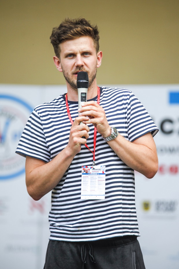 Antek Królikowski ujawnił, że ma stwardnienie rozsiane