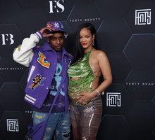 Rihanna i ASAP Rocky jednak są razem? Domniemana kochanka rapera skomentowała plotki