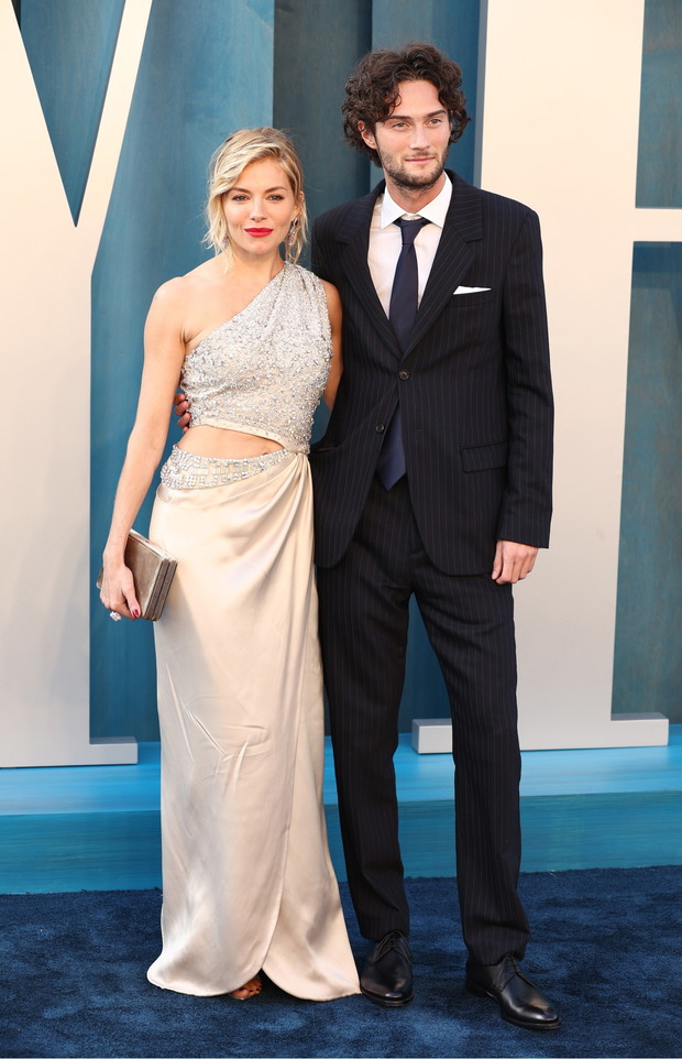 Sienna Miller i Oli Green