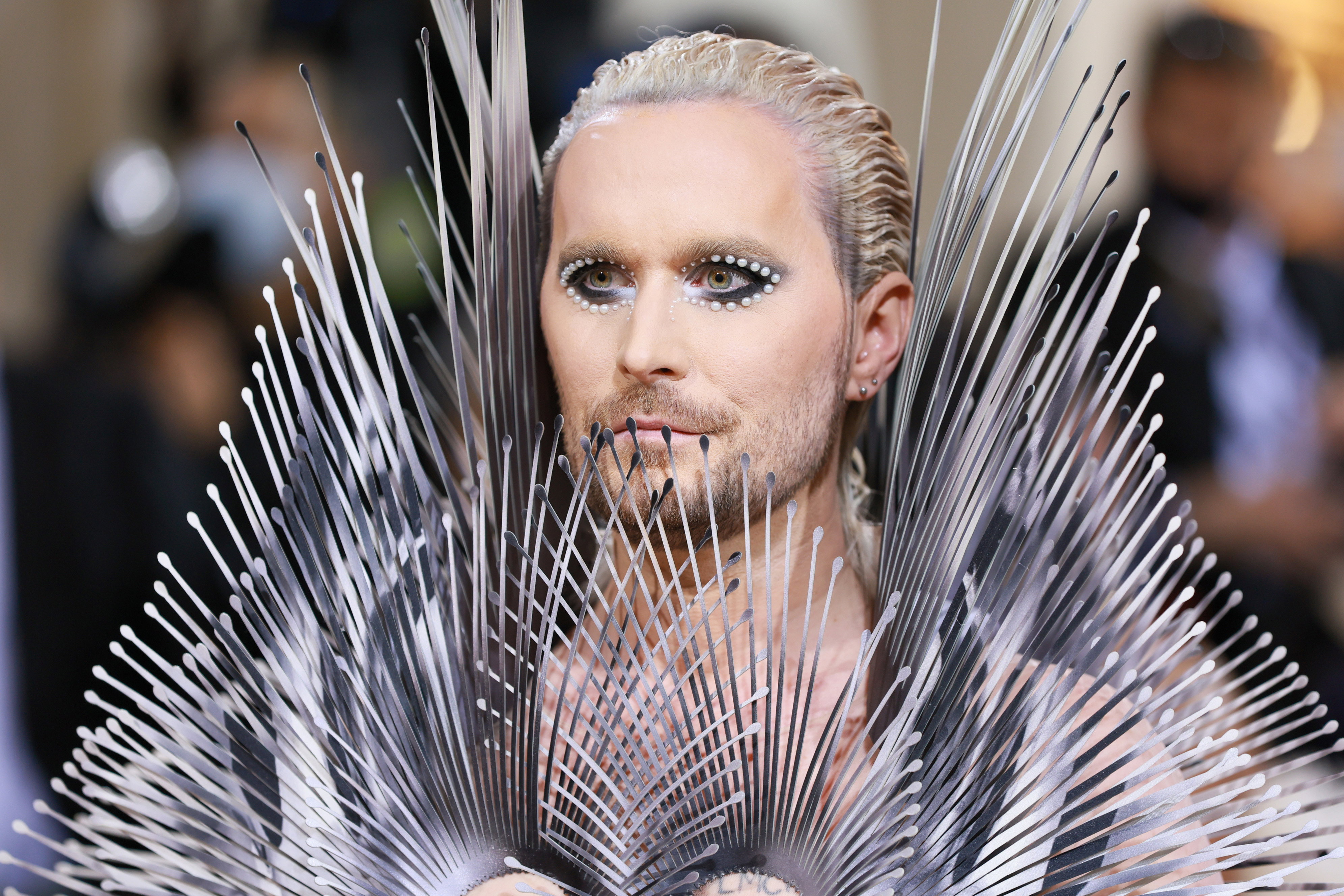 Kim jest Fredrik Robertsson, którego pomylono z Jaredem Leto?