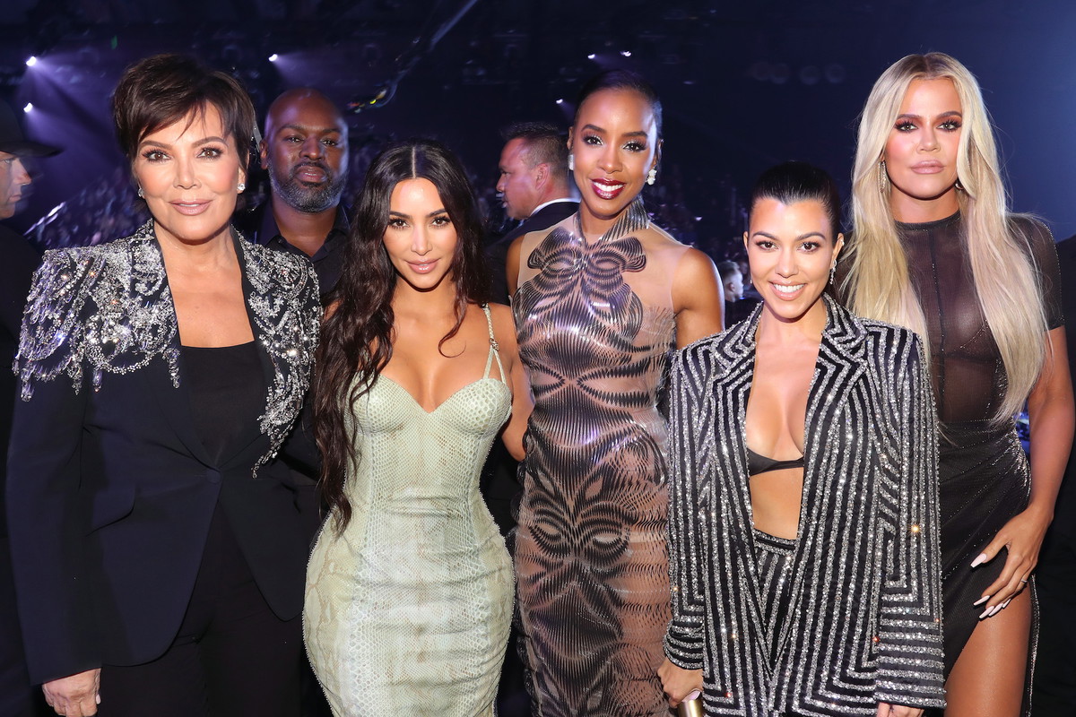 Kris Jenner wyznała, którą córkę kocha najbardziej! W klanie Kardashian-Jenner zrobiło się gorąco