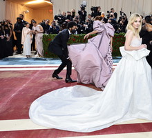 Met Gala 2022: najbardziej zaskakujące debiuty na czerwonym dywanie