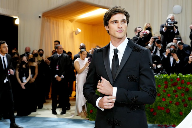 Met Gala 2022: debiuty na czerwonym dywanie