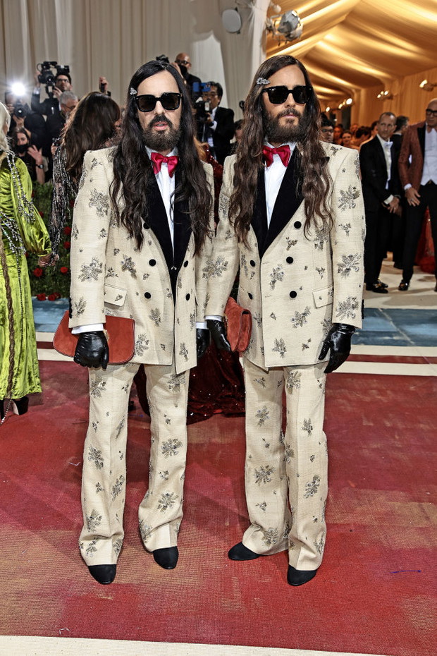 Met Gala 2022 stylizacje gwiazd: Alessandro Michele (z lewej) i Jared Leto