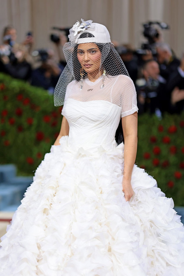 Met Gala 2022 stylizacje gwiazd: Kylie Jenner