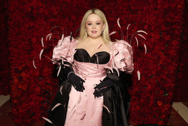 Met Gala 2022 stylizacje gwiazd: Nicola Coughan