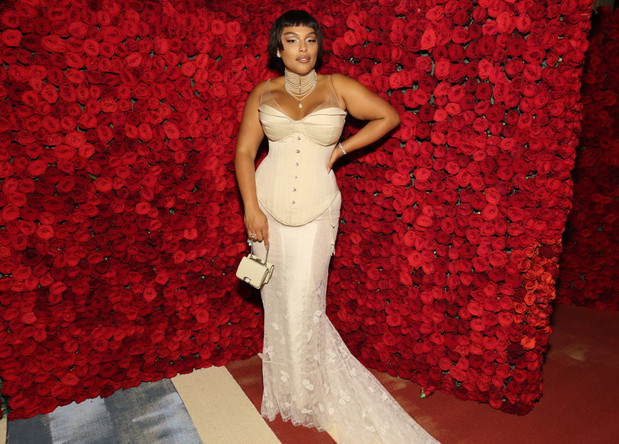 Met Gala 2022 stylizacje gwiazd: Paloma Elsesser
