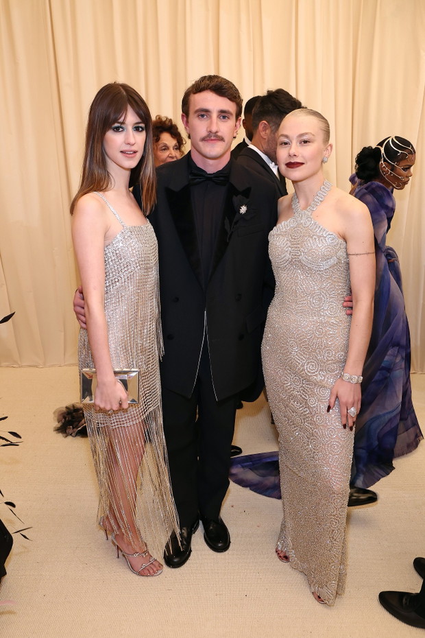 Met Gala: debiuty na czerwonym dywanie