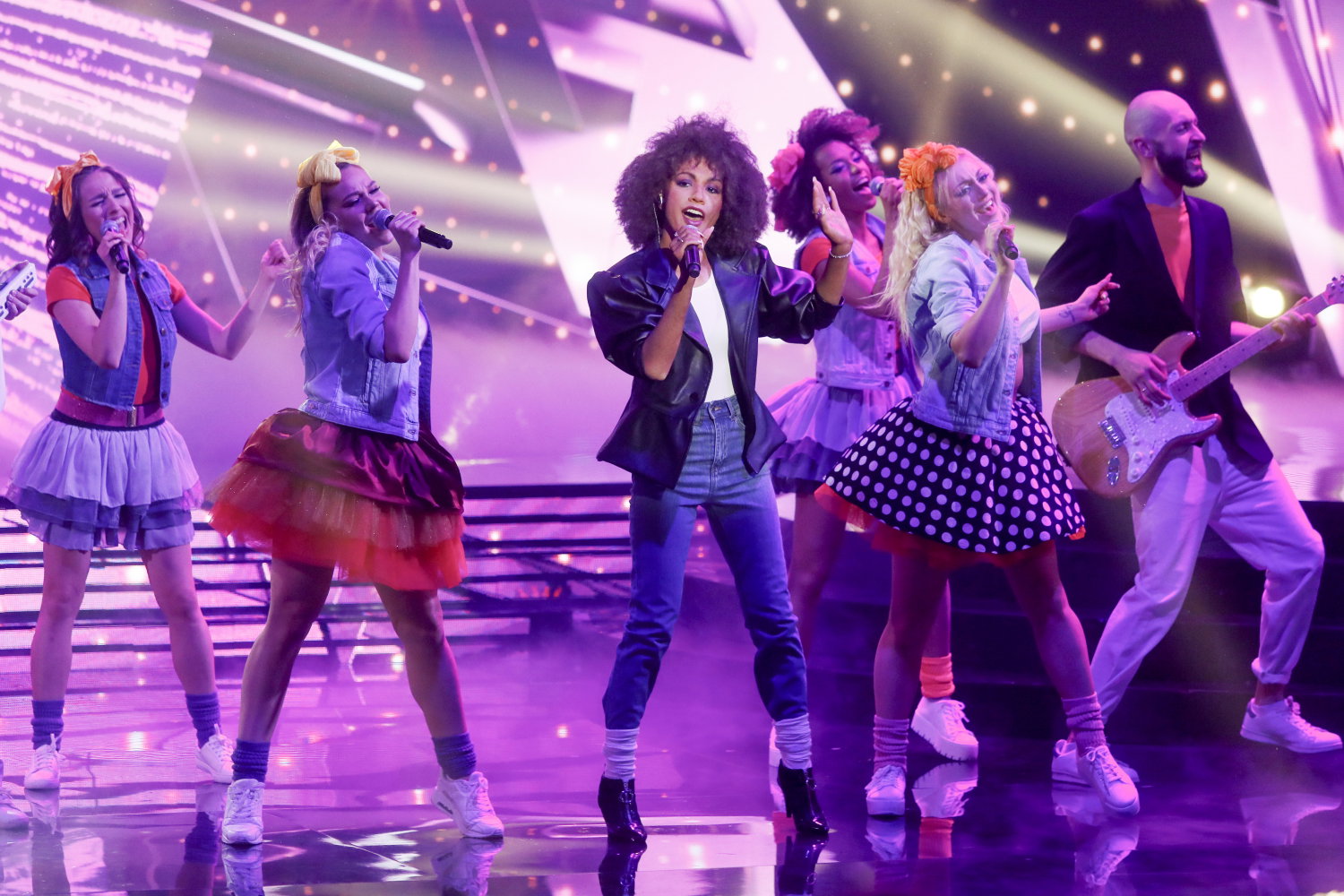 „Starstruck”: o czym jest nowy talent show Polsatu, który zastąpi „Twoją Twarz Brzmi Znajomo”?