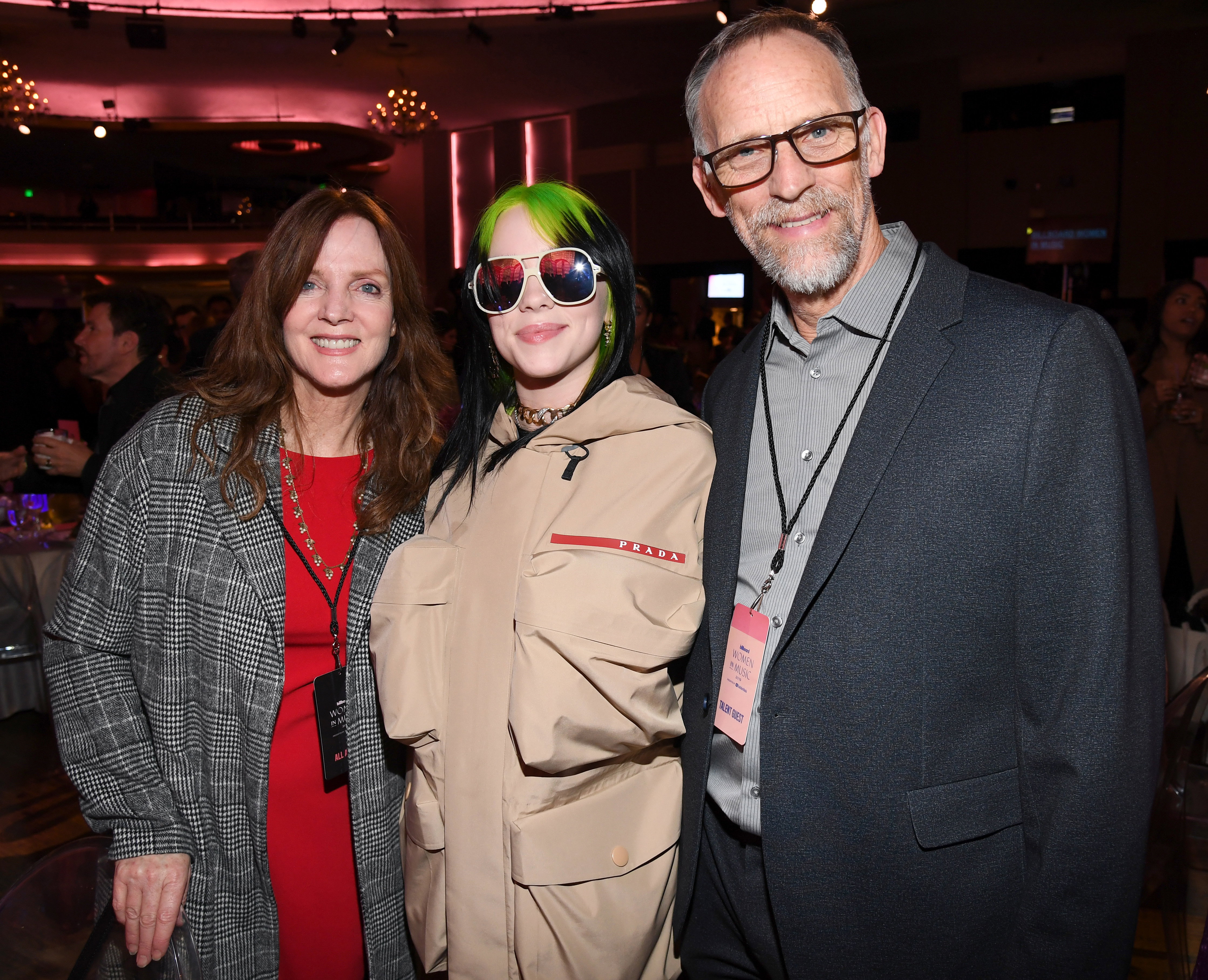 Billie Eilish o dzieleniu łóżka z rodzicami