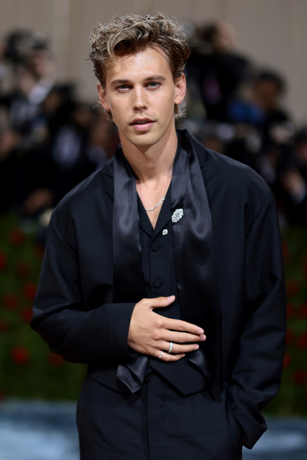 Austin Butler kiedyś i dziś
